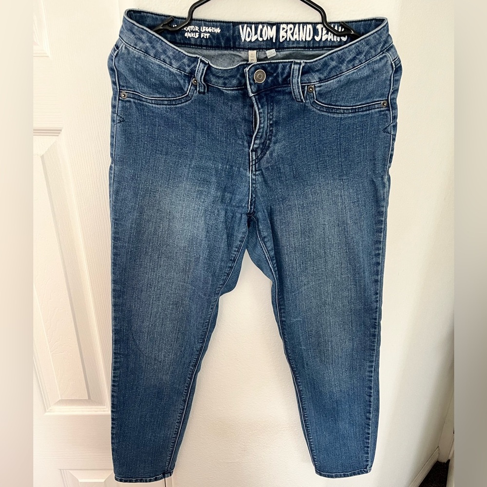 Volcom Vintage Skinny Jeans | Women’s | Blue Denim | Y2K | Retro
